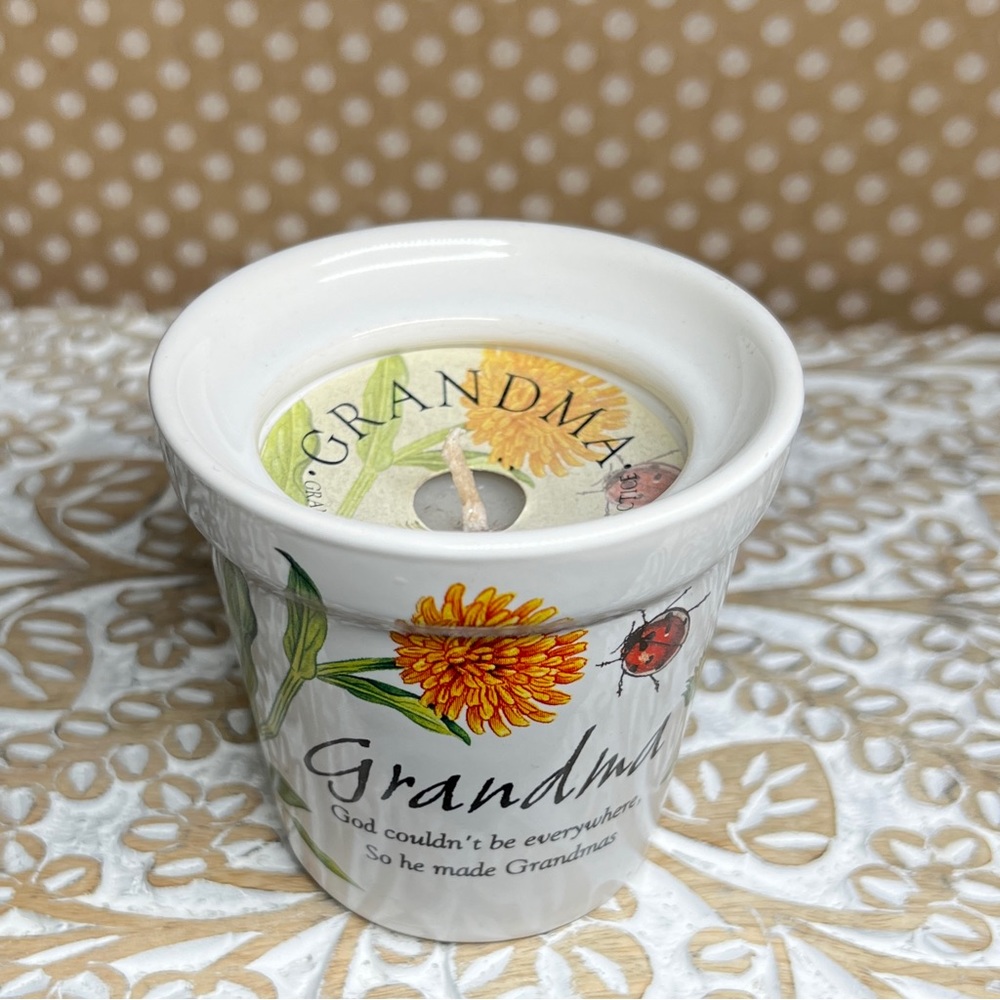 History & Heraldry Grandma Faith Candle Ceramic Botanical Pot 3” NOS Ladybug